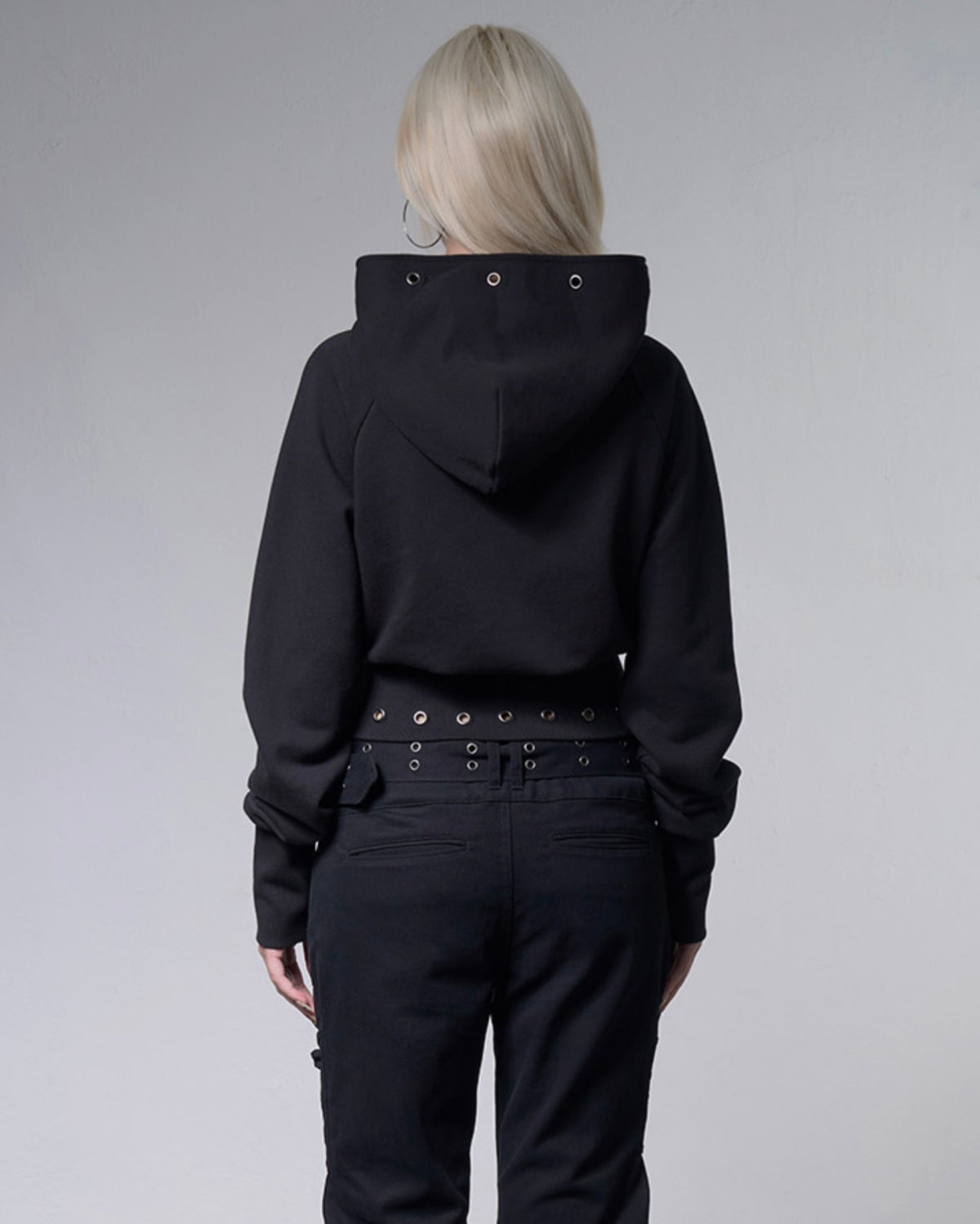 【FANCY CLUB】EYELET RIBBED HOODED ZIP-UP