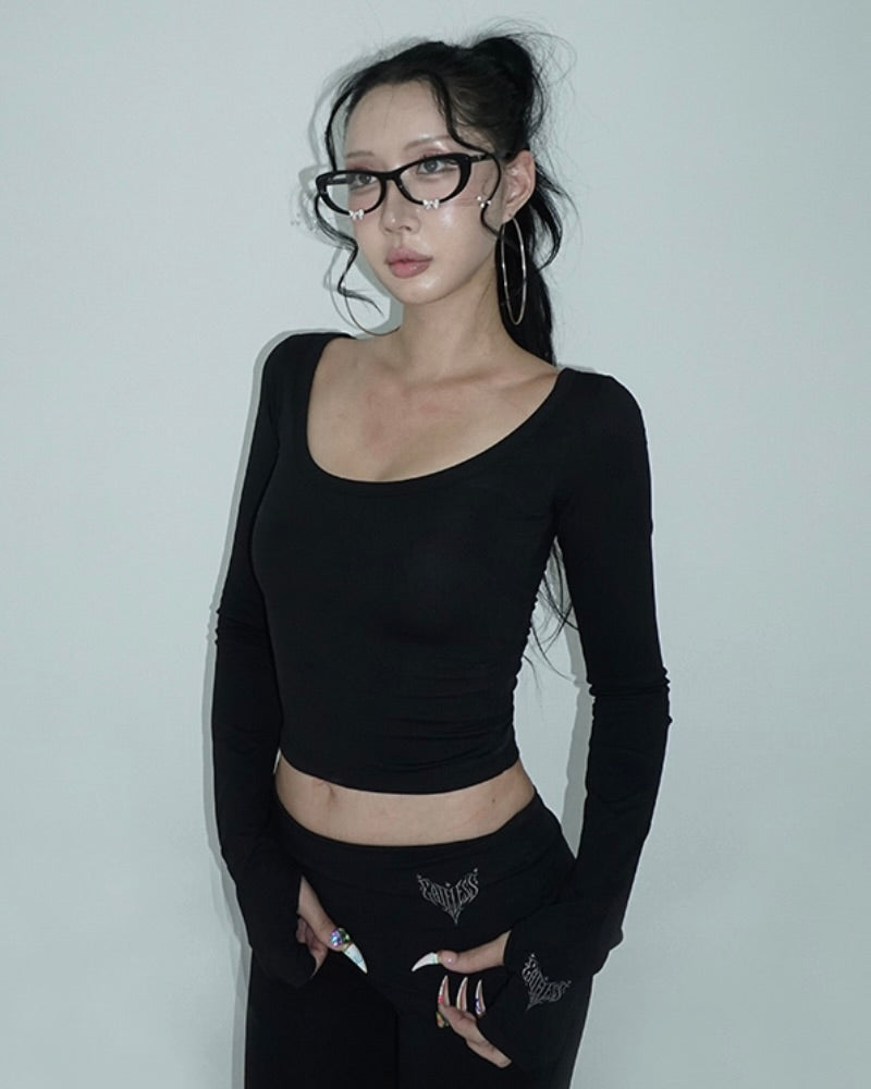 【GATELESS】BERRY U-NECK