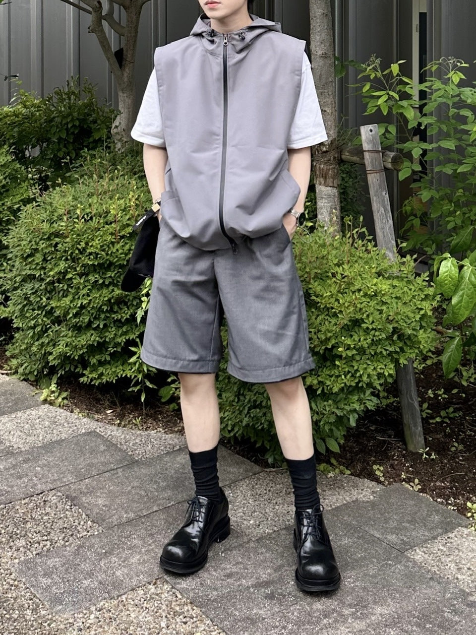 大阪店WEB限定受注制【Chikashitsu +】nylon hood vest (2color)