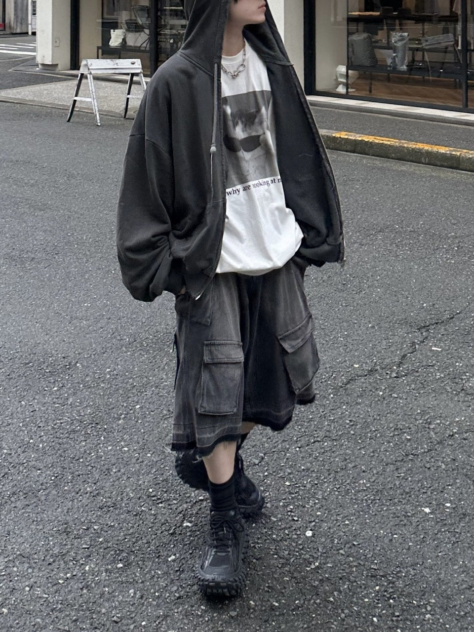 大阪店WEB限定受注制【Chikashitsu +】multi pocket denim half pants (2color)