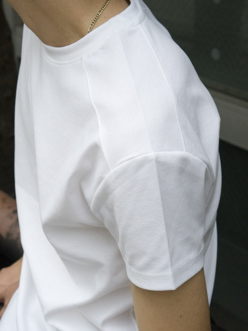 東京店WEB限定受注制【Chikashitsu +】compact crew neck tee (3color)