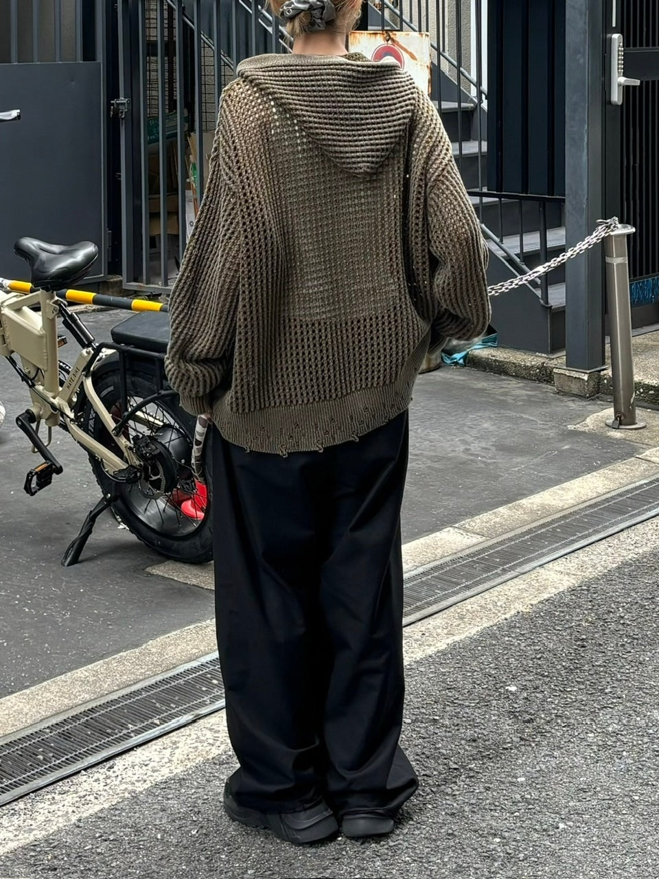 大阪店WEB限定受注制【Chikashitsu +】mesh zip damage hoodie (2color) / 【チカシツプラス】メッシュダメージジップアップ長袖パーカー