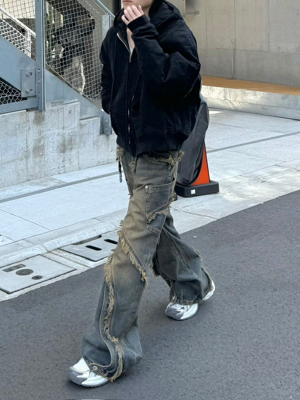 受注制【Chikashitsu +】cropped hooded work blouson (2color) / 【チカシツプラス】クロップドフードジップアップパーカーワーク長袖ブルゾン