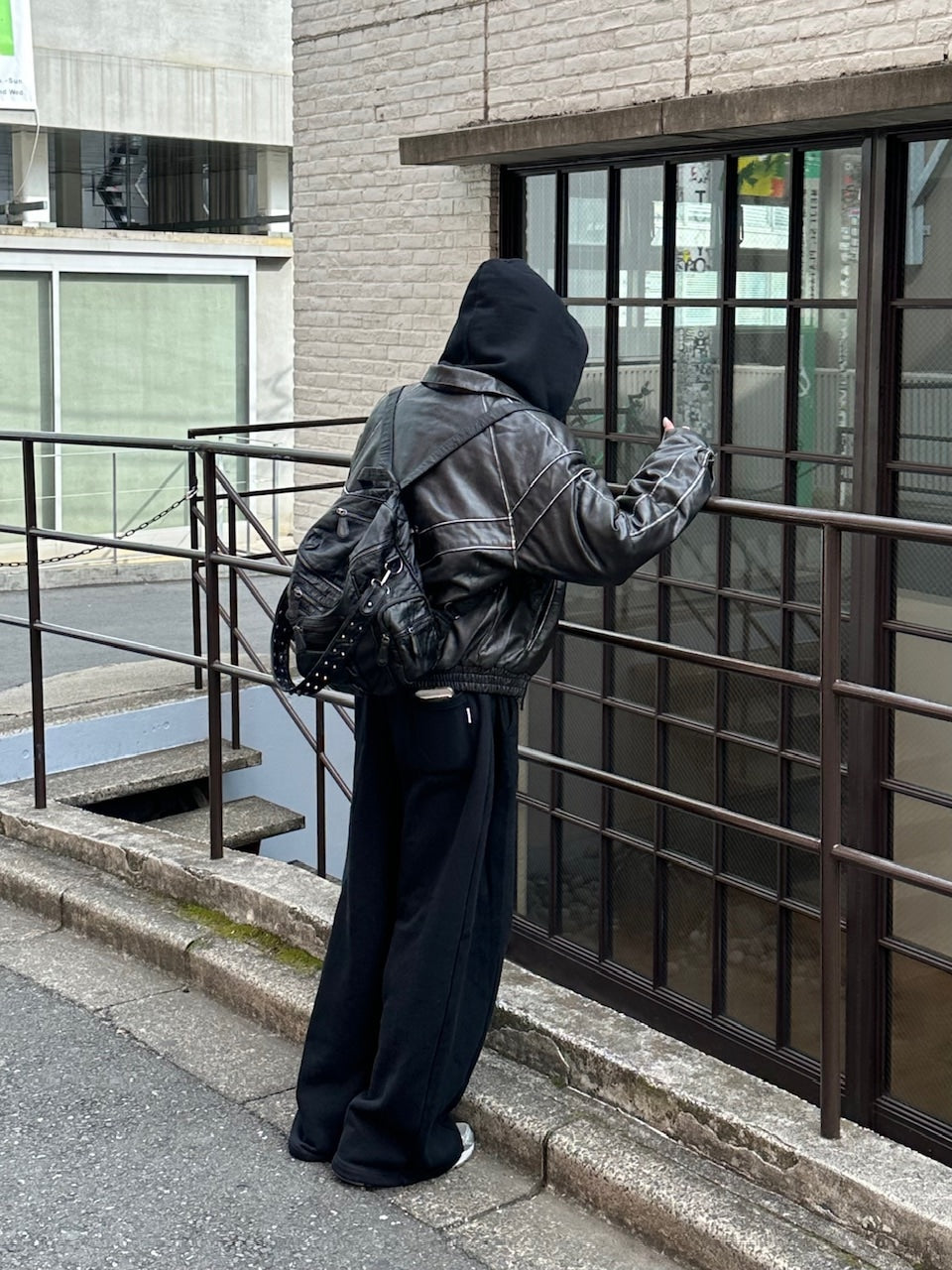 大阪店WEB限定受注制【Chikashitsu +】leather studs backpack