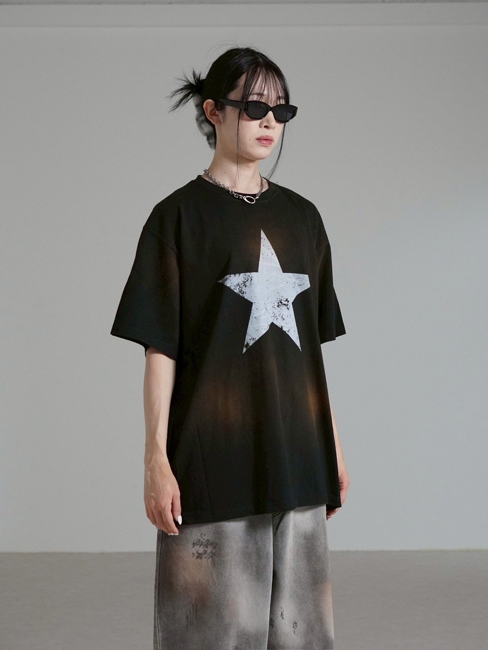 受注制【Chikashitsu +】pigment big star t-shirt (2color) / 【チカシツプラス】ピグメントビッグスタープリント半袖Tシャツ