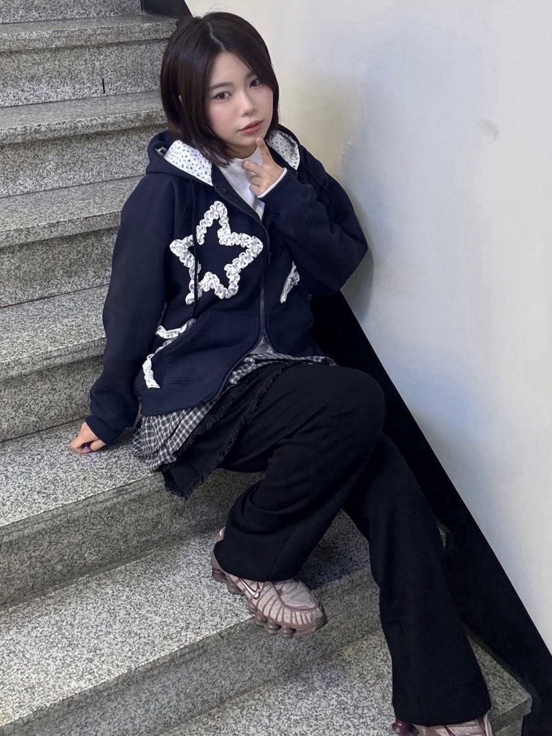 12/21 20:00 再販【Uglyshadow】FLOWER STAR HOODED ZIPUP