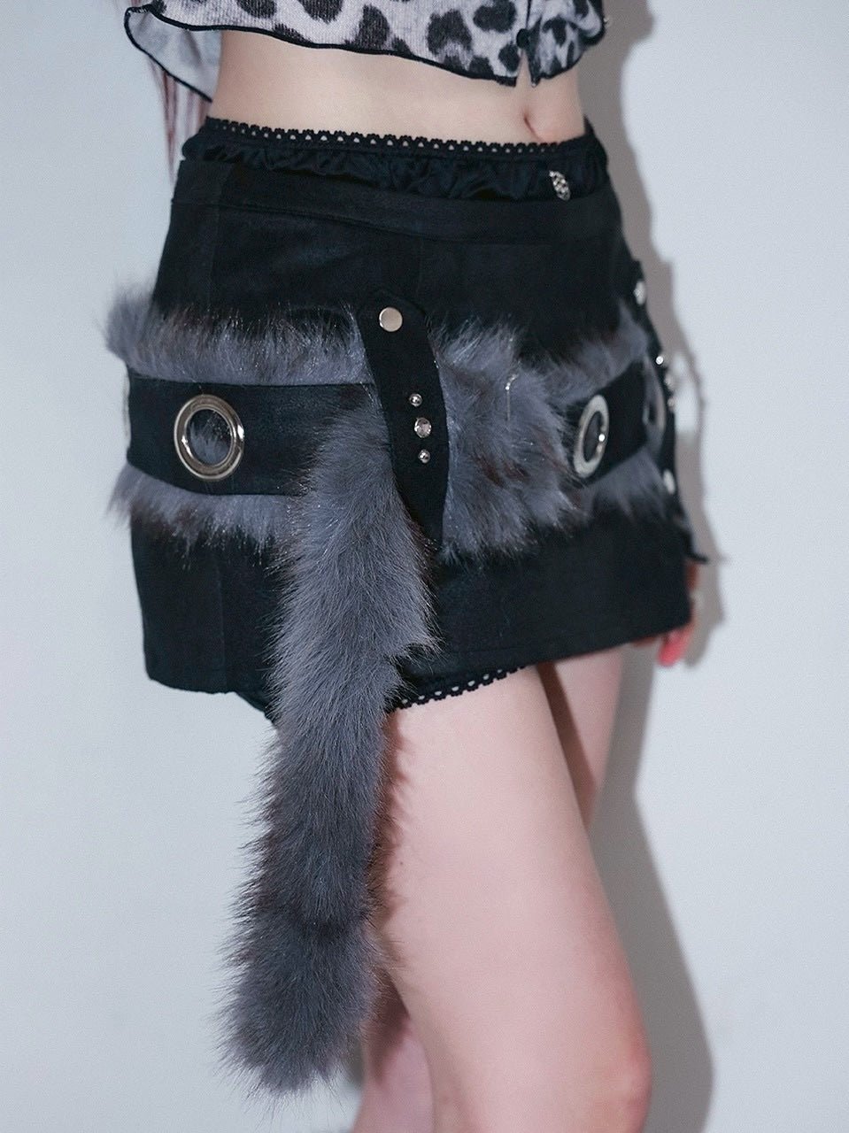 1/2 20:00発売【CHERRYQUIRI】fur loop eyelet belt