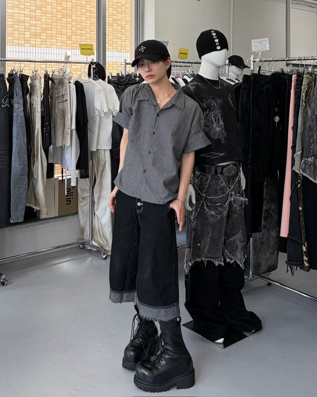 国際配送【LUV CODE】archive wide denim shorts