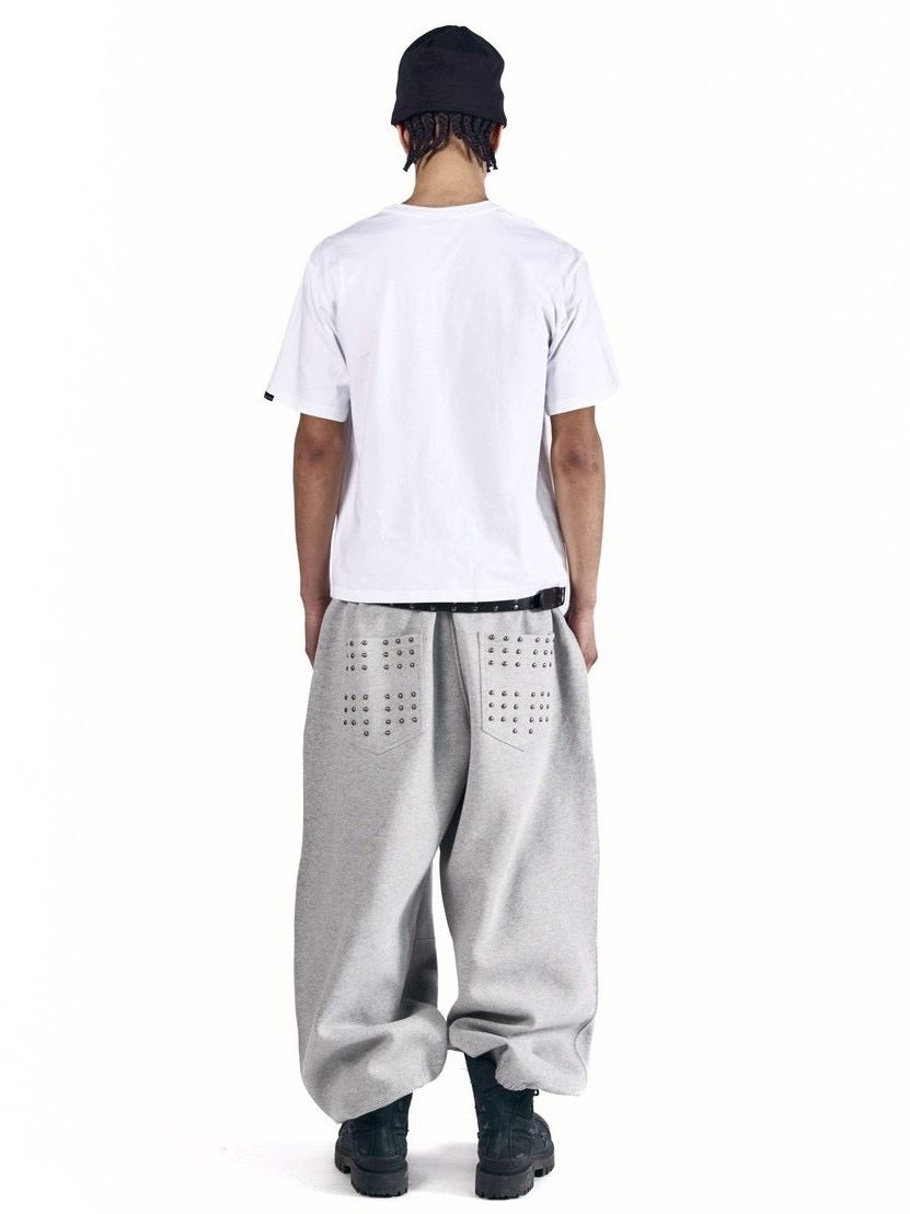 【AAKAM】Go-Cross Studded SweatPants