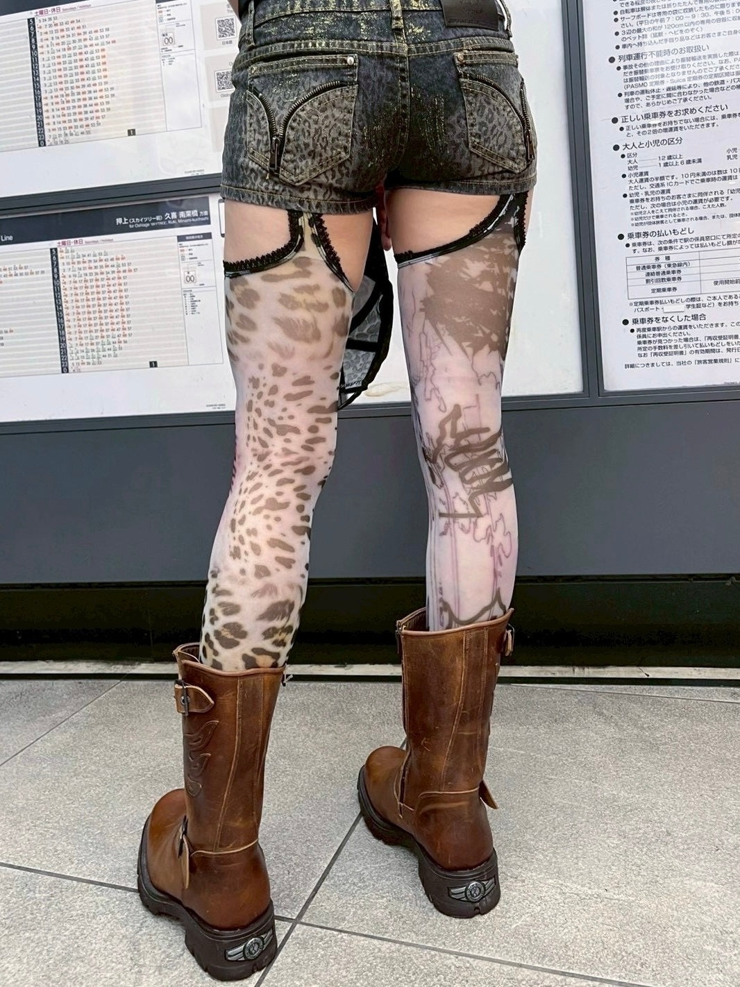 7/11 20:00発売　【BABY09】Leopard Tattoo Garters