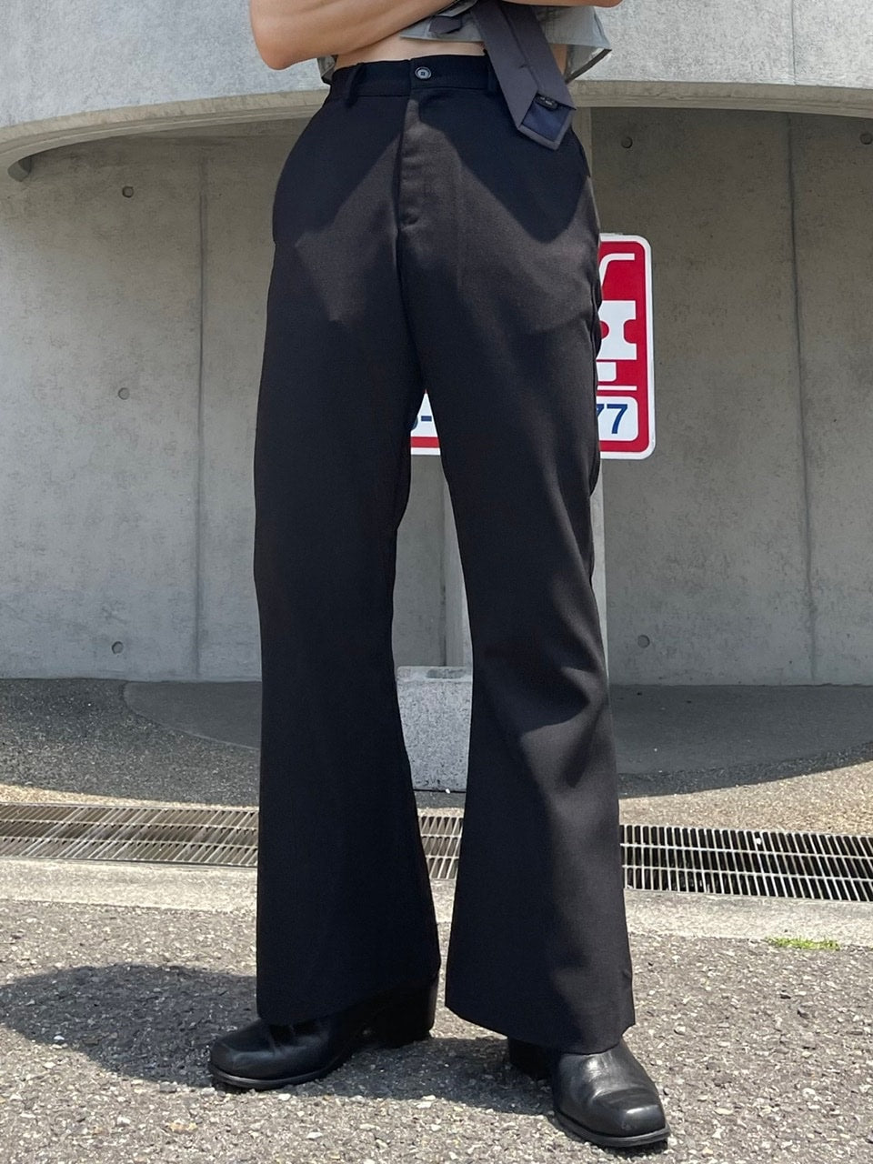 【Chikashitsu + ORIGINAL】full length flare slacks (2color)