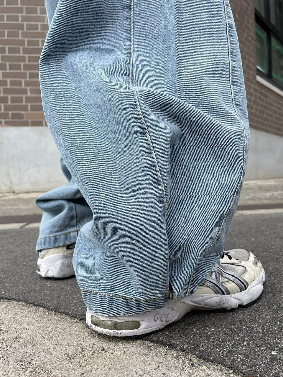 【Chikashitsu +】snap button denim pants (2color)