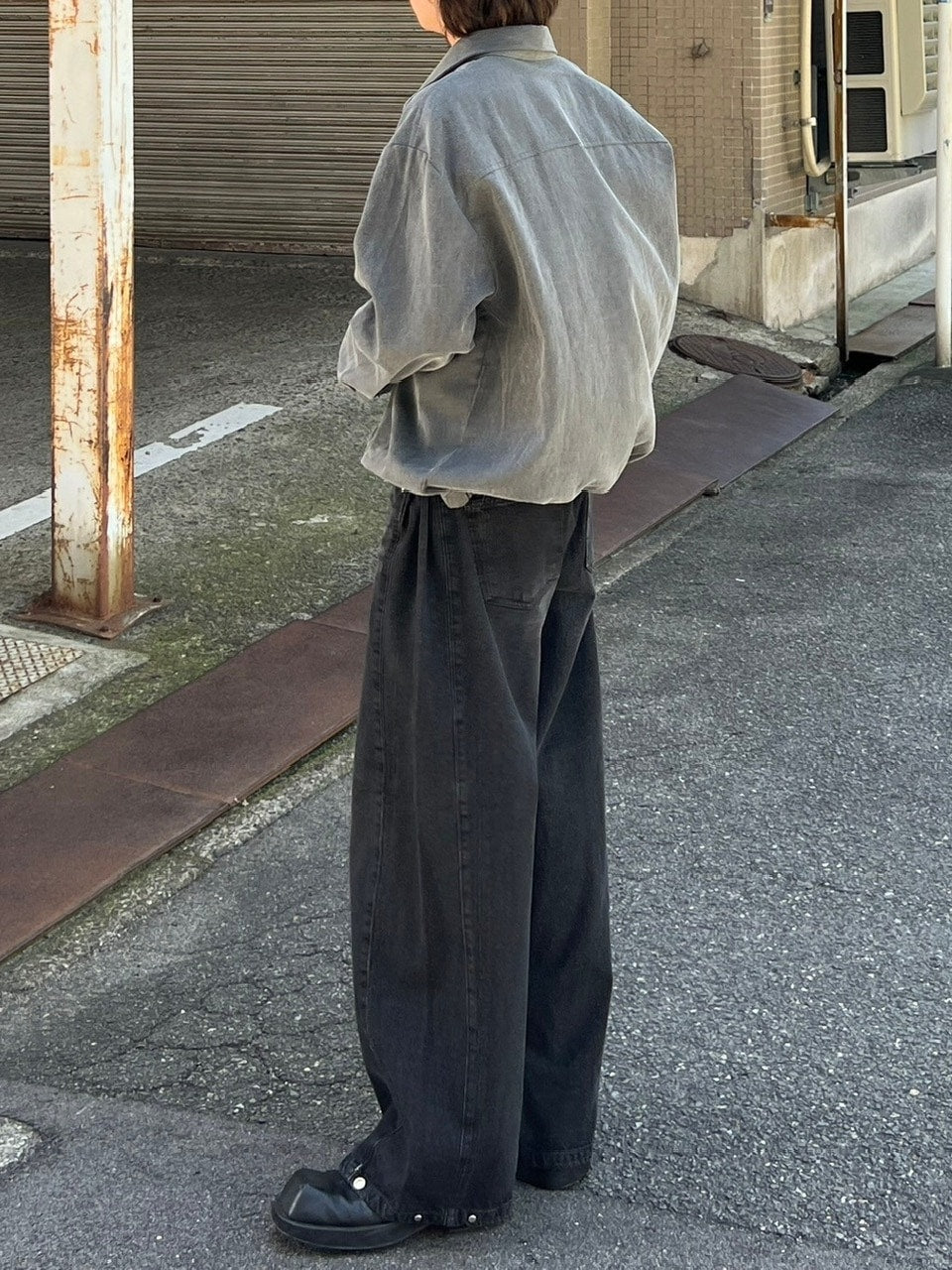 大阪店WEB限定受注制【Chikashitsu +】pigment draw code shirt (2color)