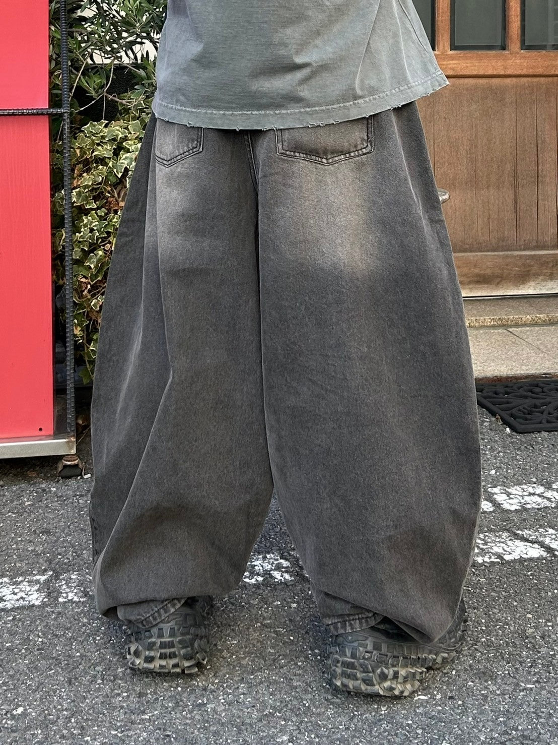 受注制【Chikashitsu +】super buggy denim pants (3color) / 【チカシツプラス】スーパーバギーデニムパンツ