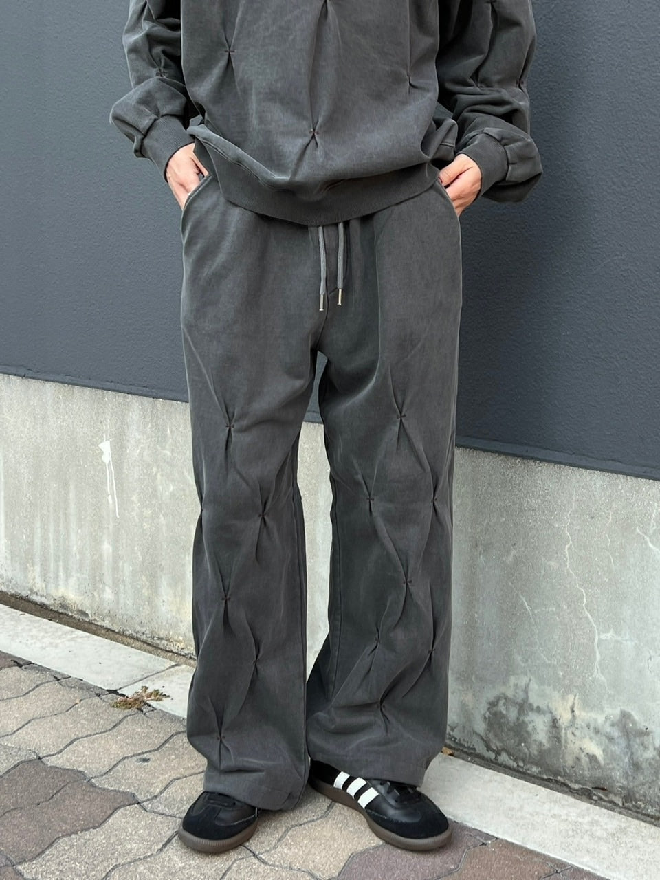 受注制【Chikashitsu +】stitch design sweat pants (3color)