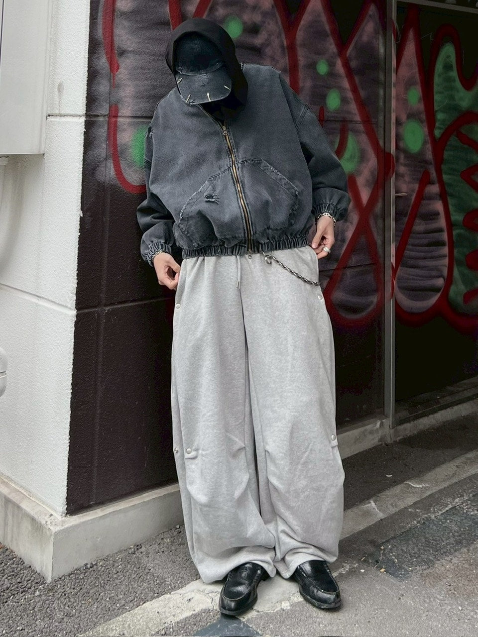 受注制【Chikashitsu +】side snap button sweat pants (2color)