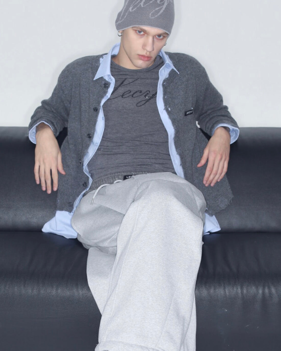 【LECYTO】Destroyed Round Wool Knit Cardigan