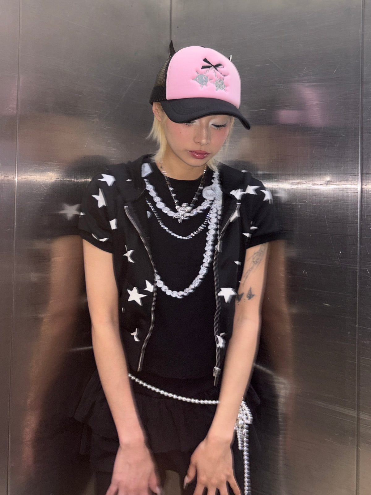 国際配送【Never mind the XU】star short sleeve zip-up hoodie