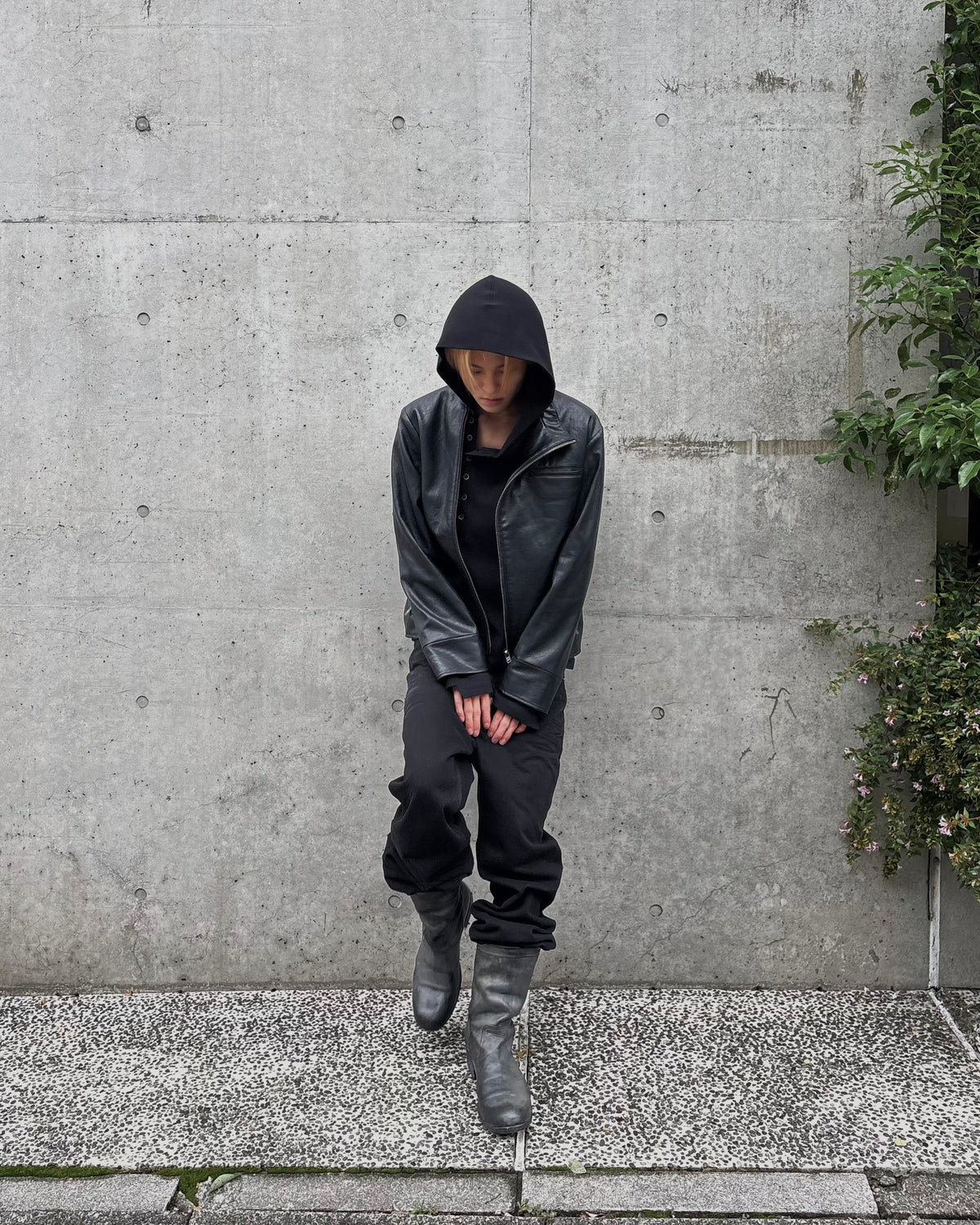 【Lee fi Ne】 Offset Hooded Henley Top
