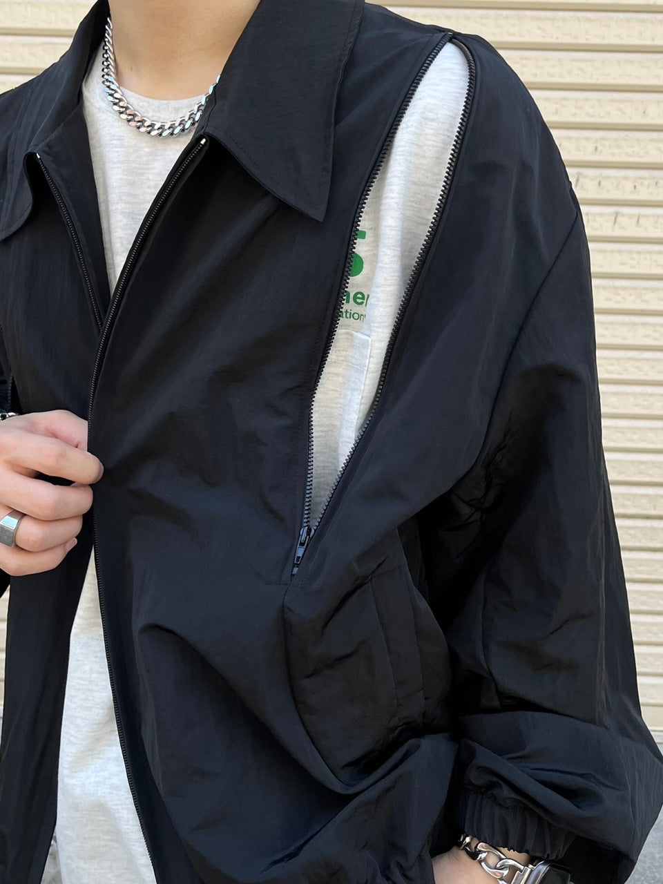 受注制【Chikashitsu +】shoulder slit design blouson (3color)