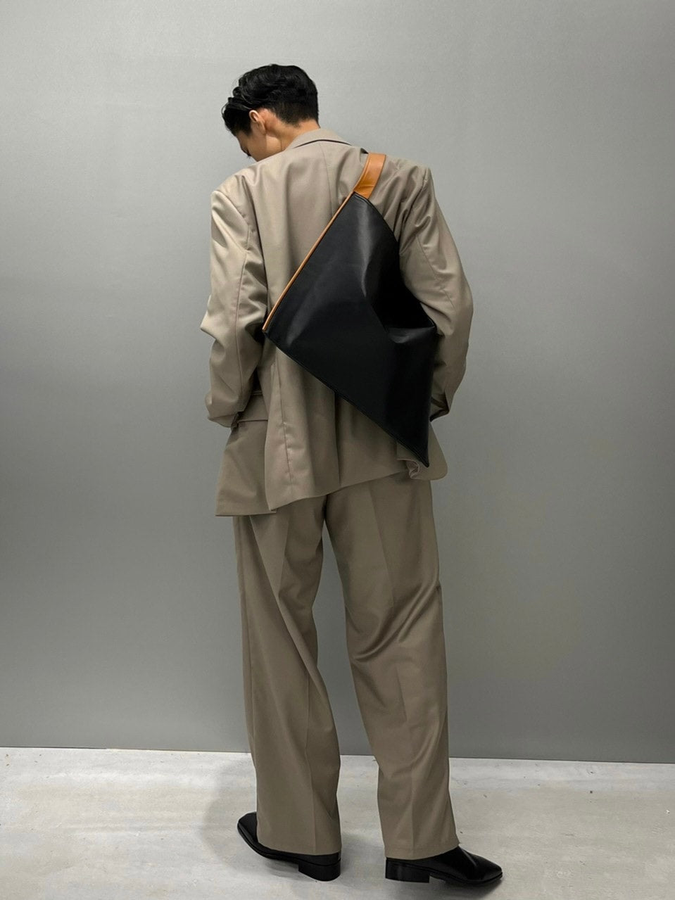 【Chikashitsu +】set up straight slacks (4color)