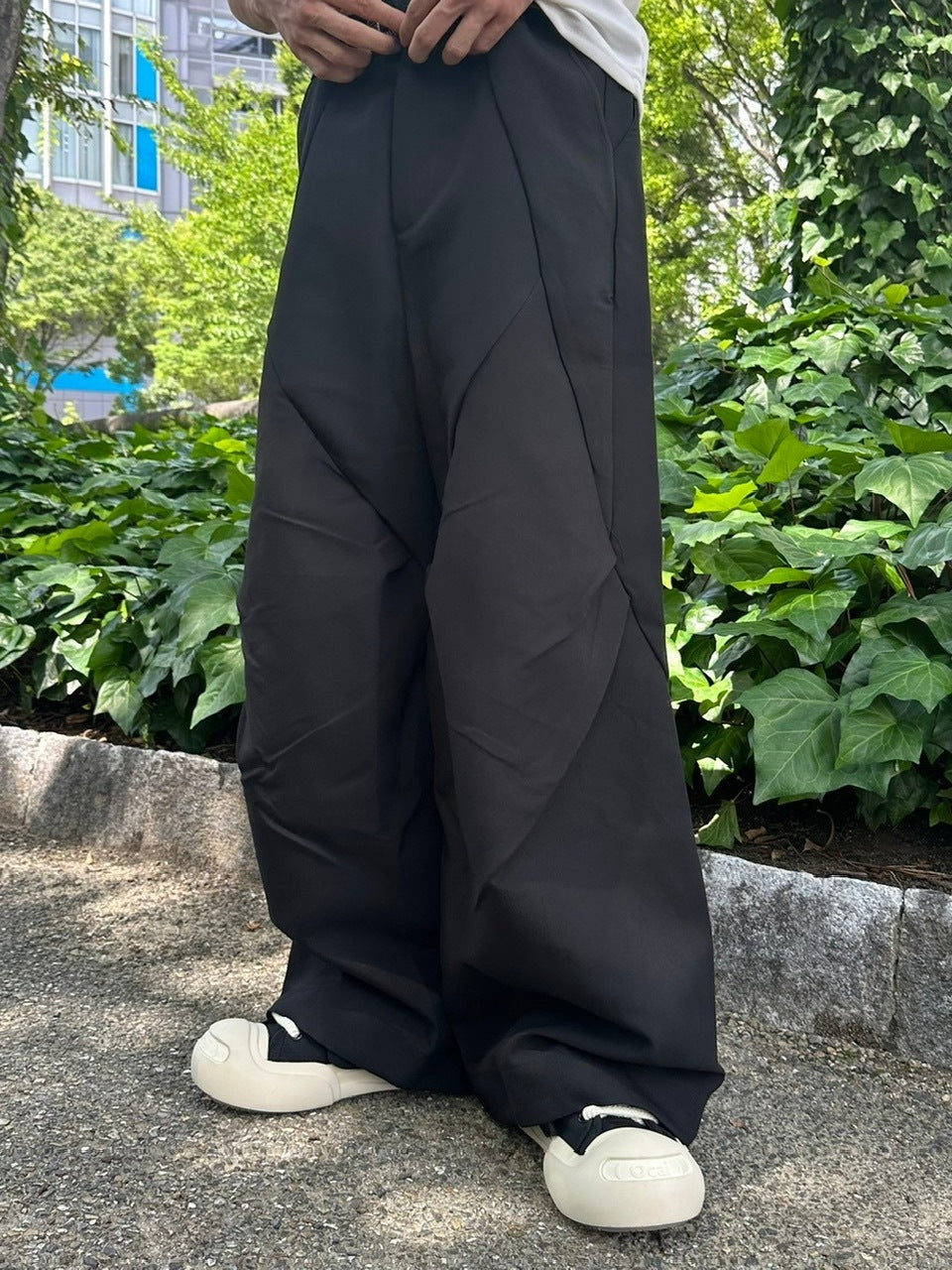 【Chikashitsu +】pattern design slacks (2color)