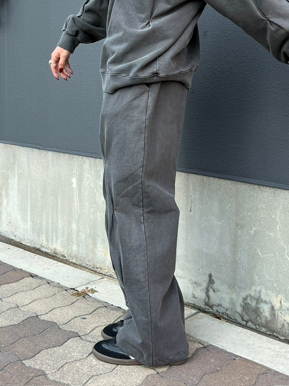 受注制【Chikashitsu +】stitch design sweat pants (3color)
