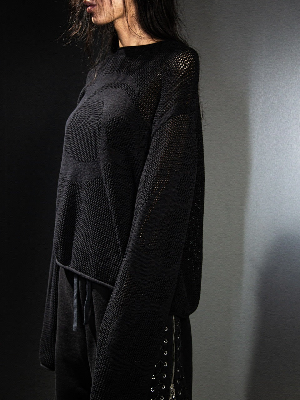 【DIG YOUR OWN GRAVE】MESH DIG LOGO KNIT / 【ディグユアオウングレイブ】メッシュロゴ長袖ニット