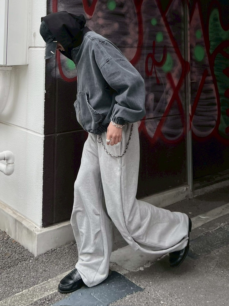 受注制【Chikashitsu +】side snap button sweat pants (2color)
