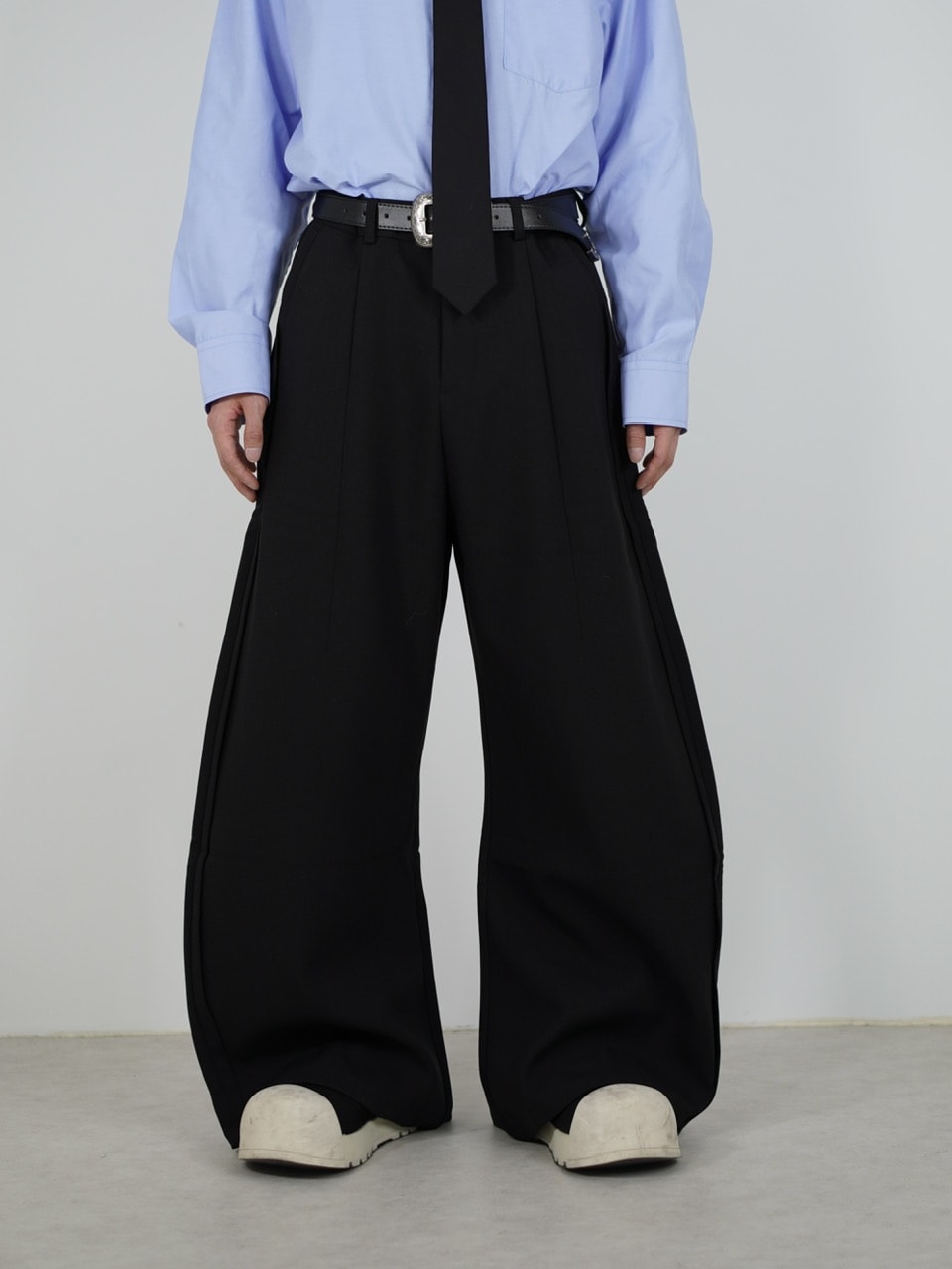受注制【Chikashitsu +】side design wide slacks (2color)