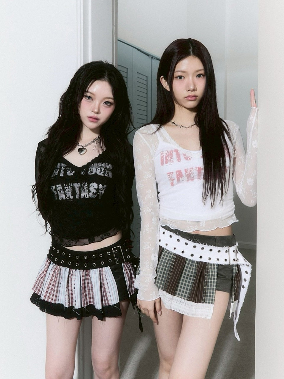 【CHERRYQUIRI】lettering crop sleevless / 【チェリーキュリー】レタリングクロップキャミソール