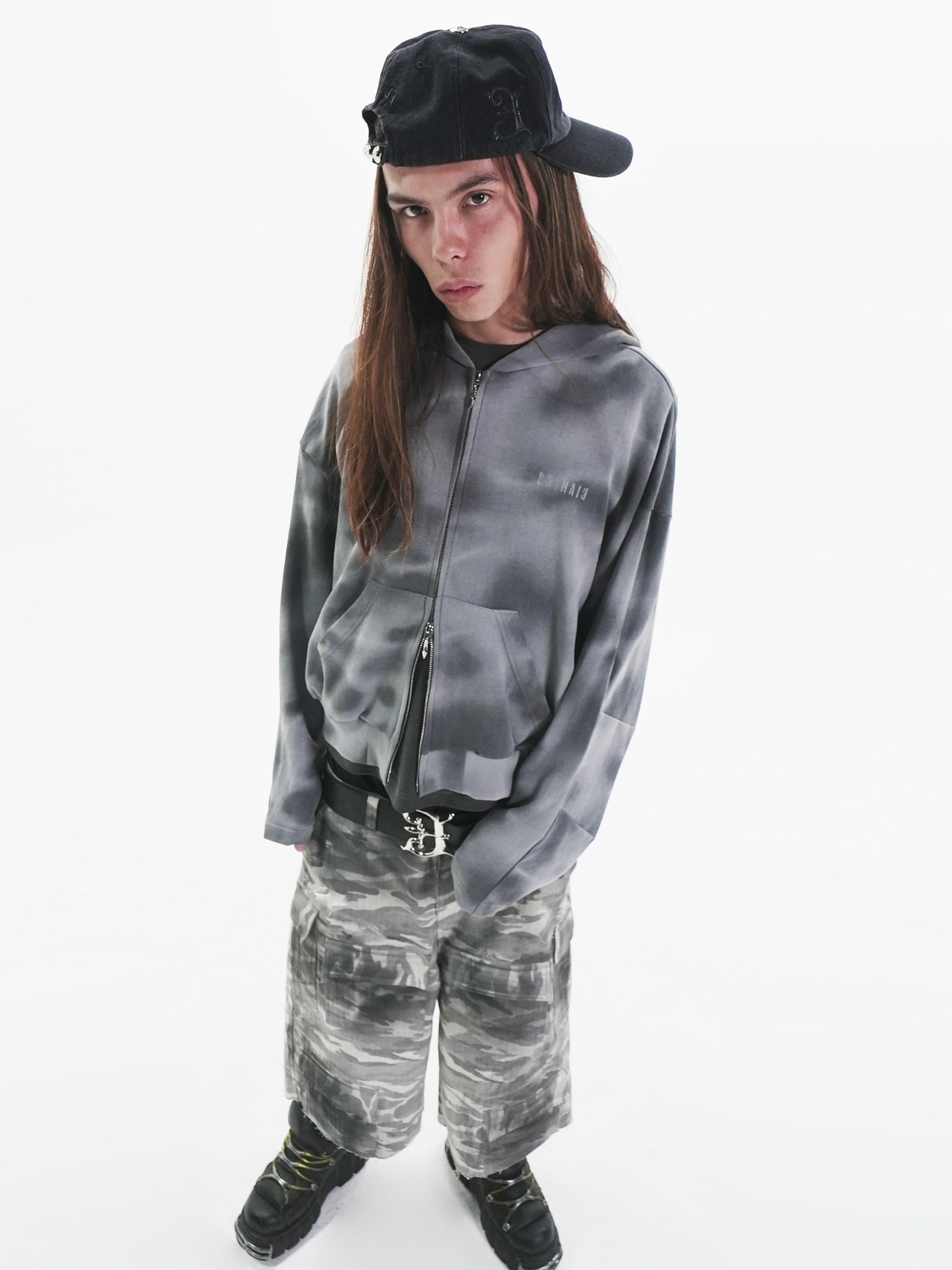 【E RIN AI E】DUSTY HOODIE ZIP UP
