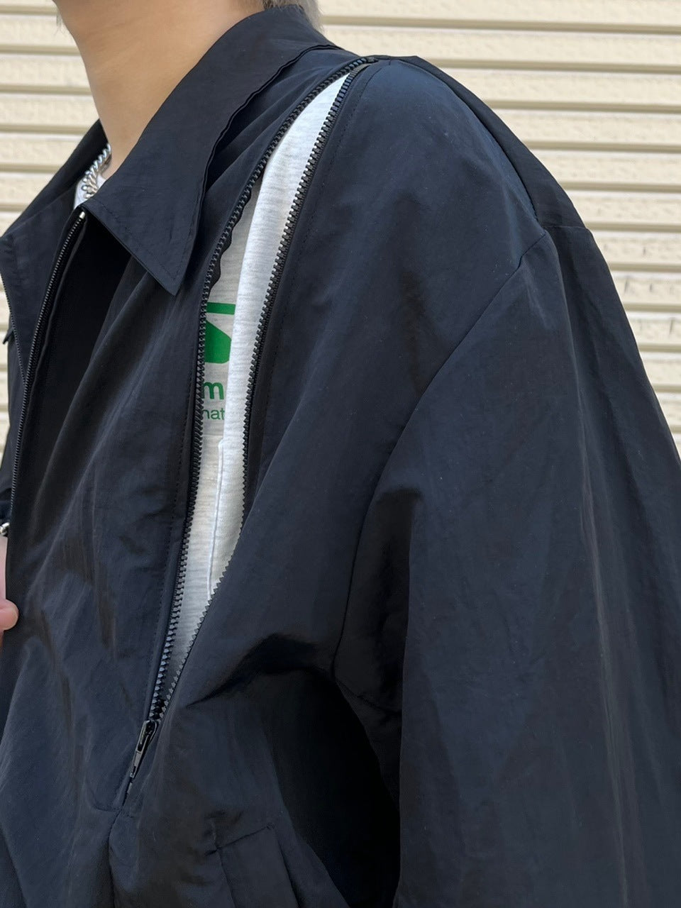 受注制【Chikashitsu +】shoulder slit design blouson (3color)