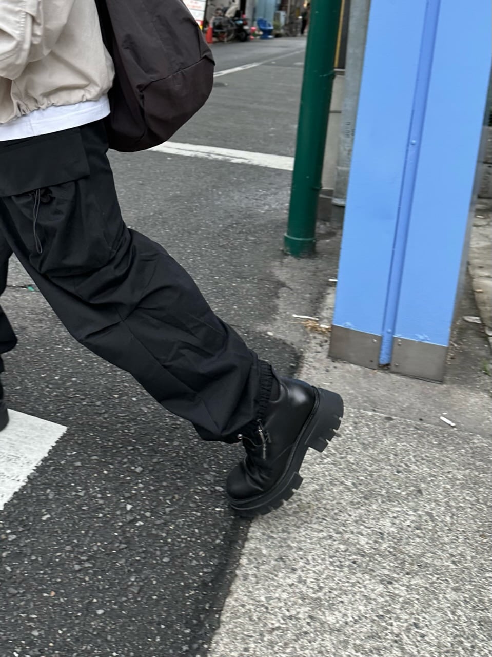 大阪店WEB限定受注制【Chikashitsu +】full length cargo pants (2color)
