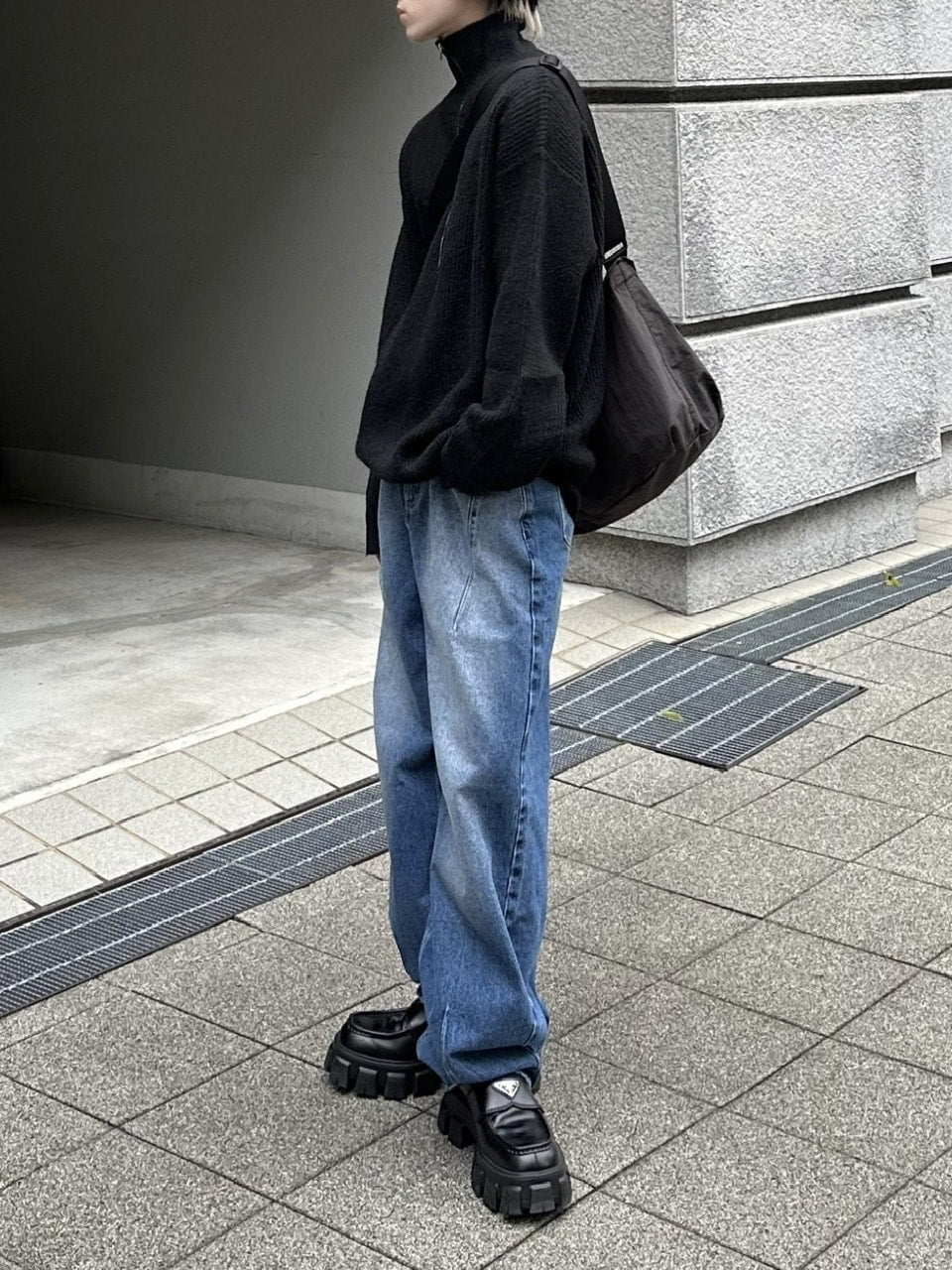 大阪店WEB限定受注制【Chikashitsu +】washing wide denim pants (2color)