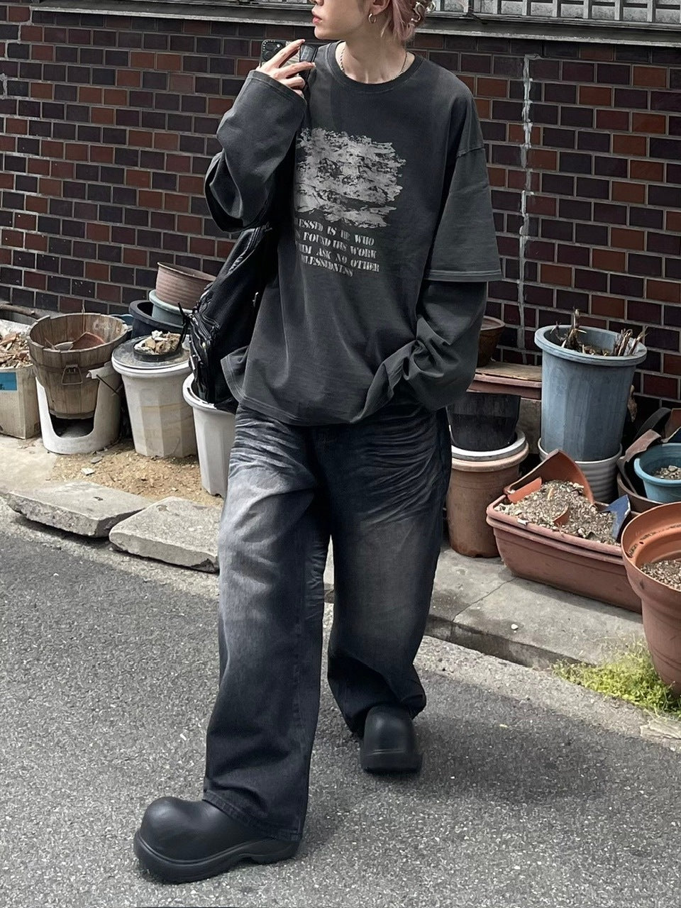 【Chikashitsu +】layered graphic long sleeve (2color) / 【チカシツプラス】レイヤードグラフィックプリント長袖Tシャツ