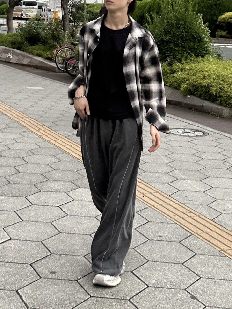 大阪店WEB限定受注制【Chikashitsu +】pigment piping wide sweat pants (2color)