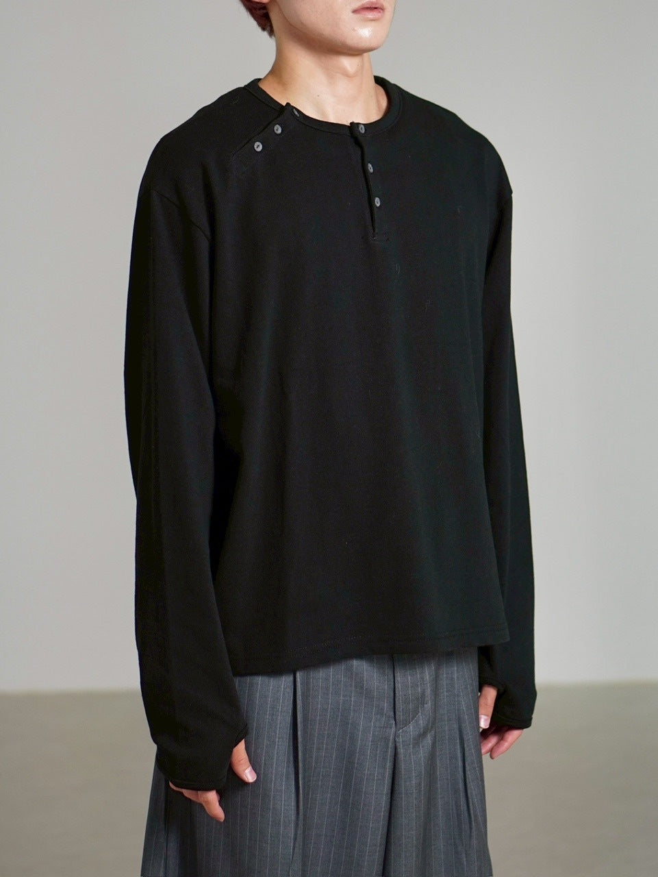 受注制【Chikashitsu +】double button henry neck long sleeve tee / 【チカシツプラス】ダブルボタンヘンリーネック長袖Tシャツ (4color)