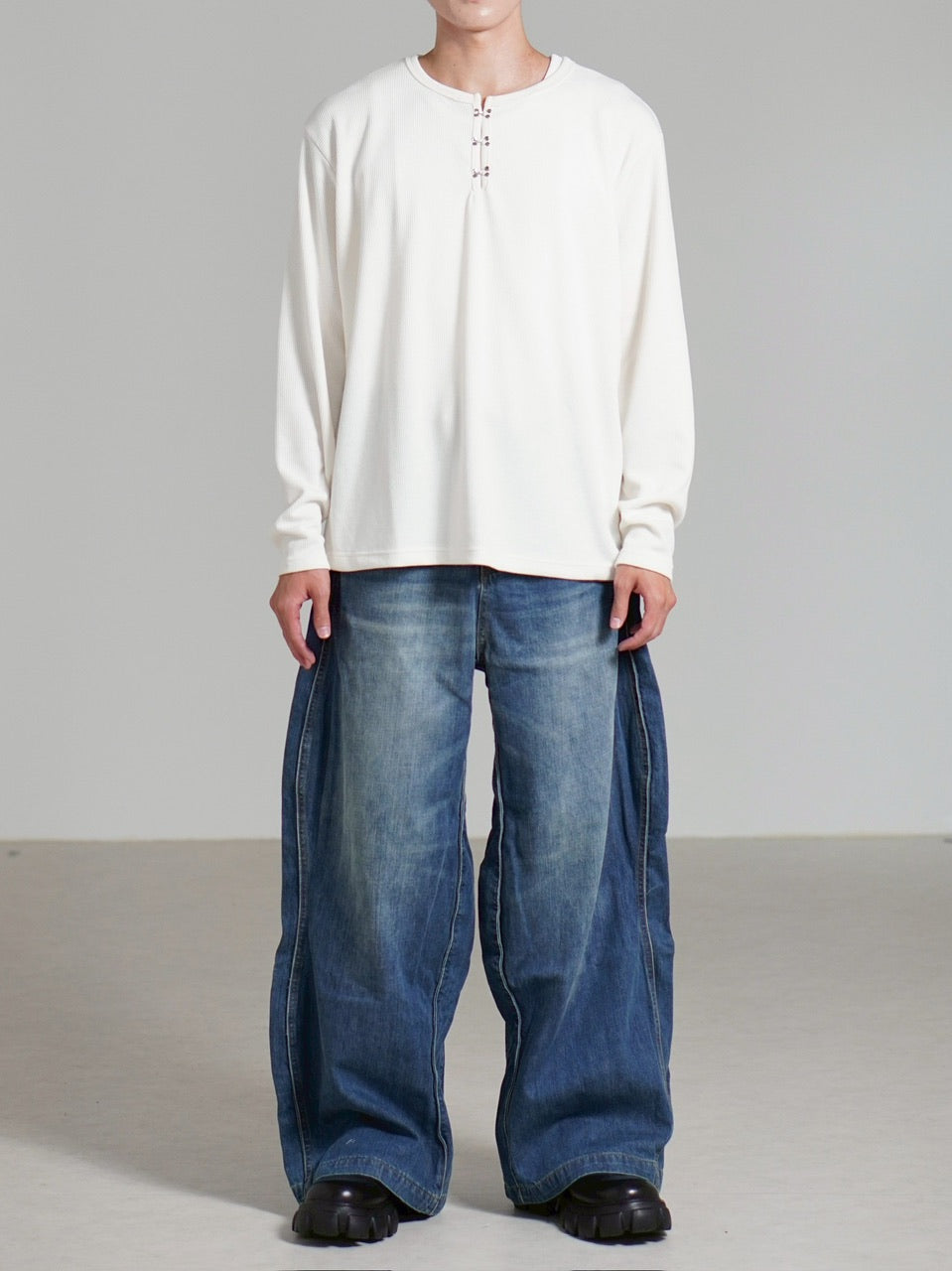 受注制【Chikashitsu +】front hook long sleeve knit / 【チカシツプラス】フロントフック長袖ニット (4color)