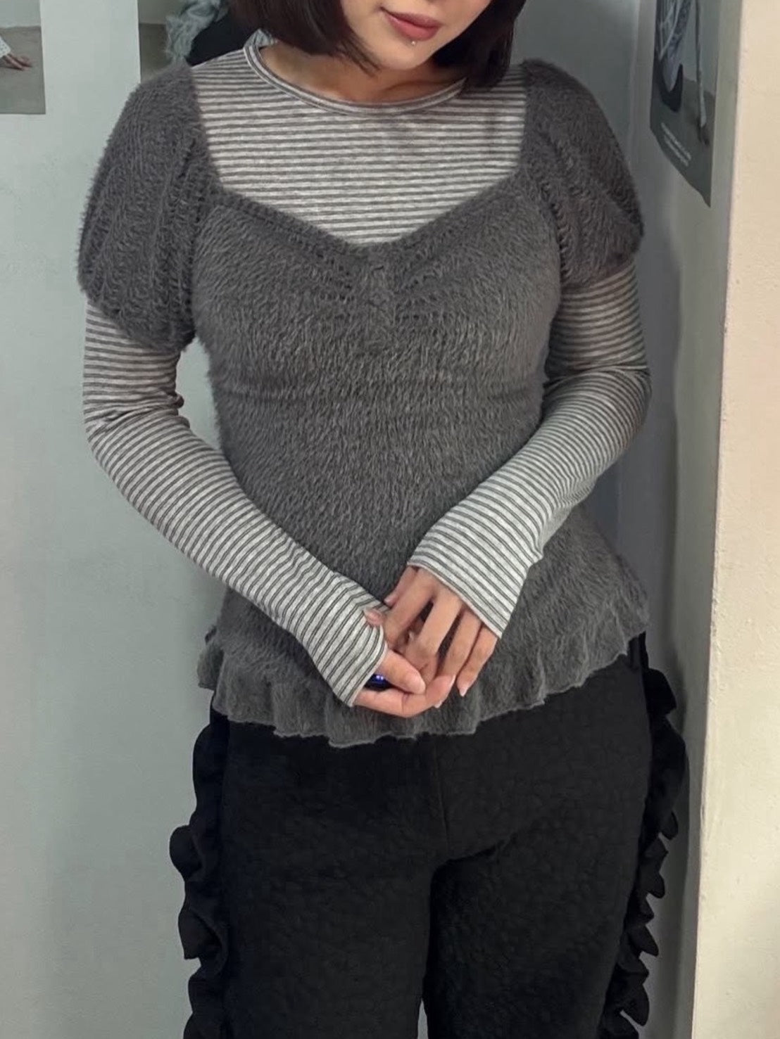 12/21 20:00 発売【Uglyshadow】SOFT SHIRRING T-SHIRT