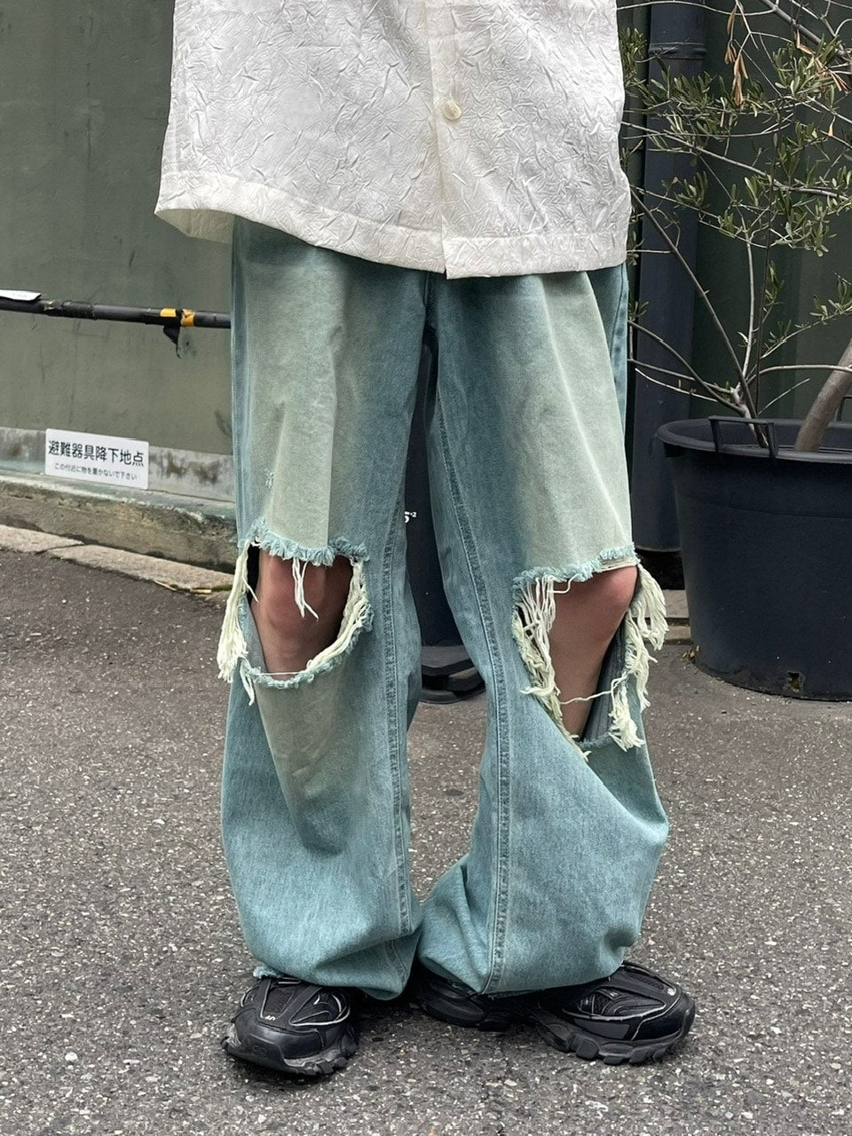 大阪店WEB限定【Chikashitsu +】vintage crash denim pants (2color)