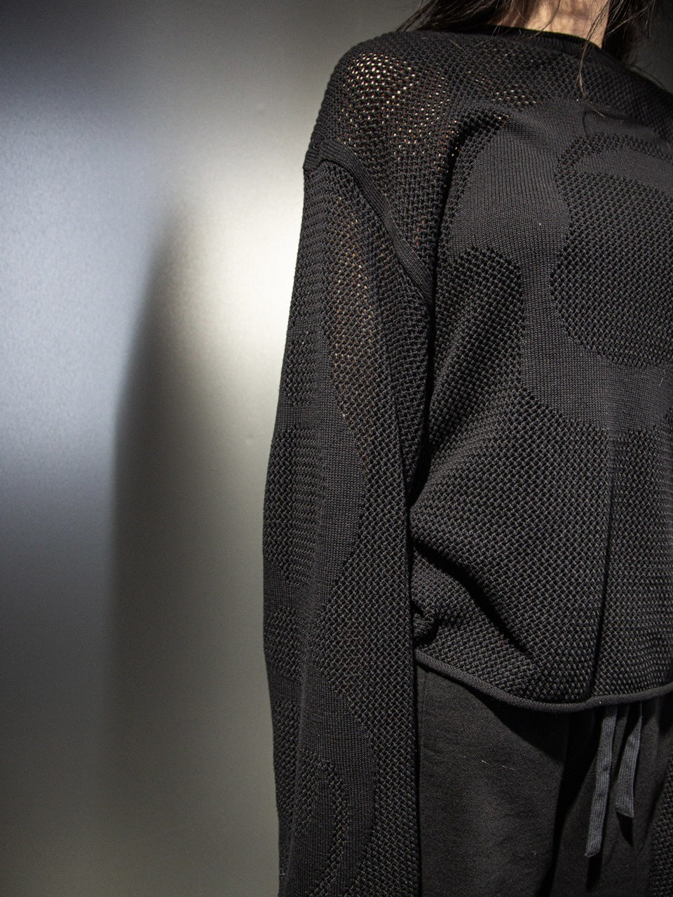 【DIG YOUR OWN GRAVE】MESH DIG LOGO KNIT / 【ディグユアオウングレイブ】メッシュロゴ長袖ニット