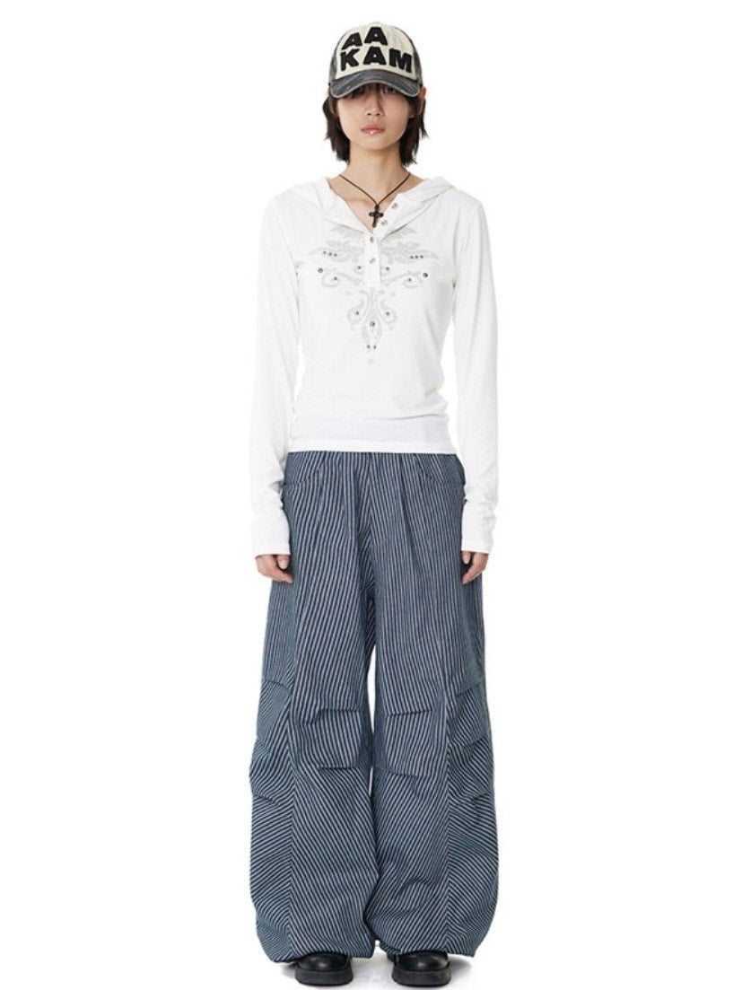 【AAKAM】Studded Leaf Hooded Long Sleeve