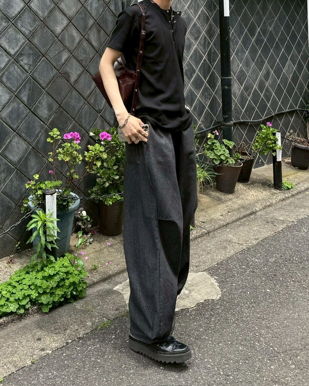 【Chikashitsu +】henry neck half sleeve tee (3color) / 【チカシツプラス】ヘンリーネック半袖Tシャツ