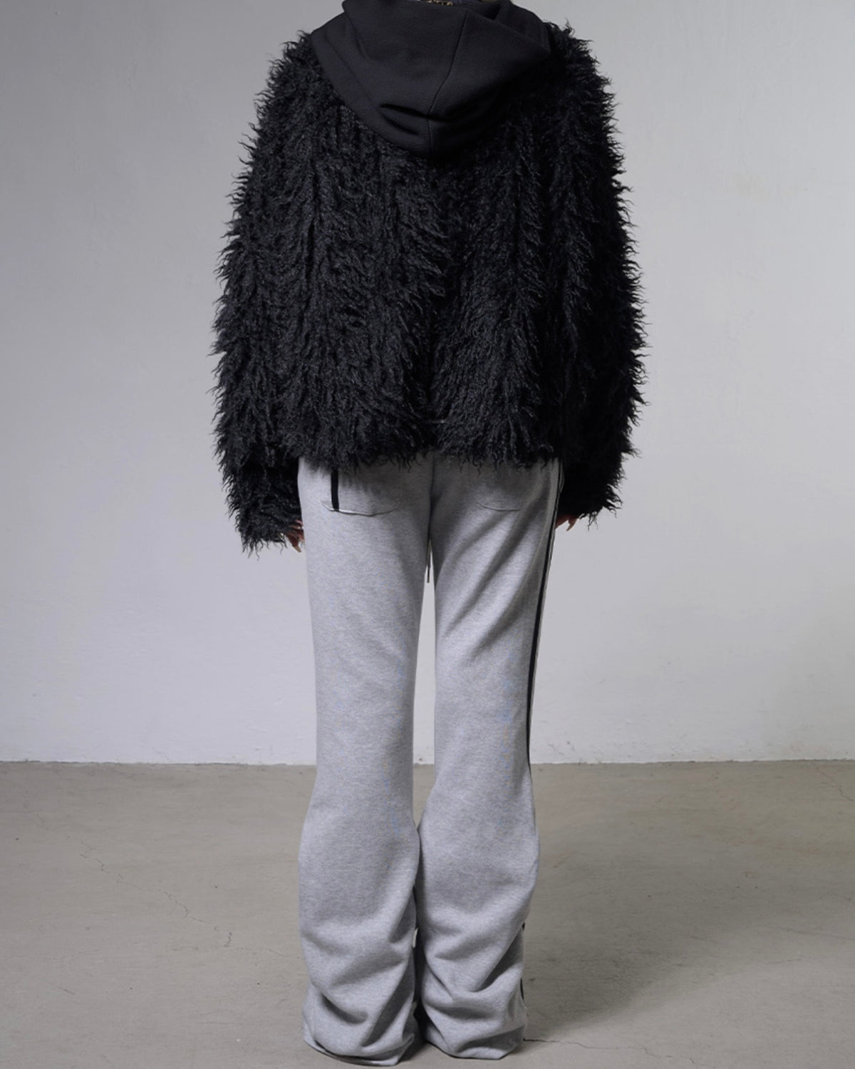 【FANCY CLUB】NARCISSISTIC PINTUCK SWEATPANTS