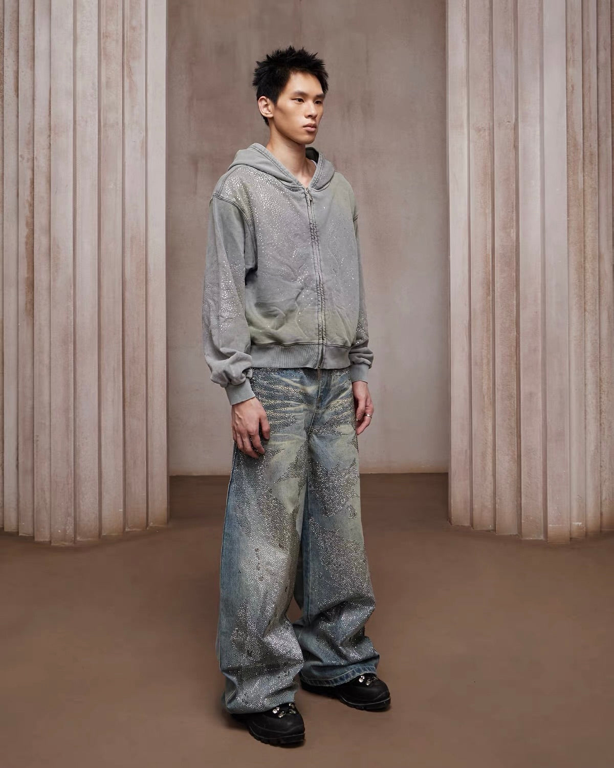 【DND4DES】Rhinestone Dirty Wash Denim Pants
