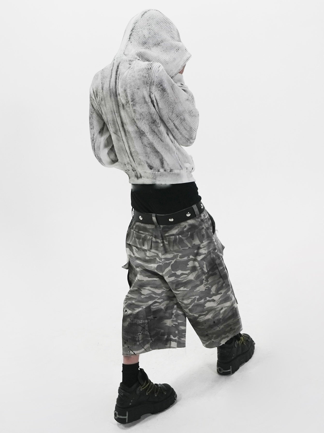 【E RIN AI E】GEMINI ASH KNIT HOODIE ZIP UP