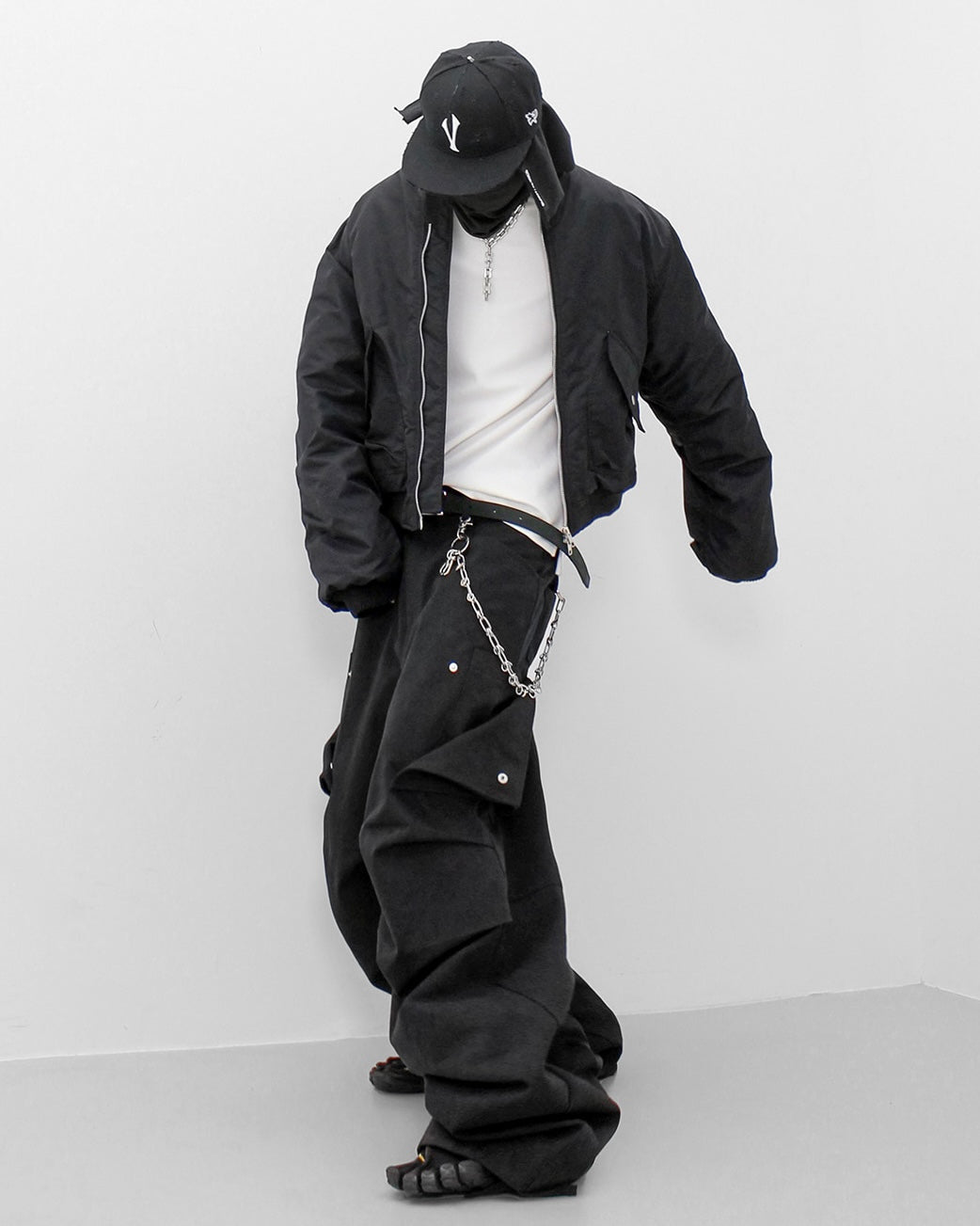 【roaringrad】26 Parachute Cargo Pants