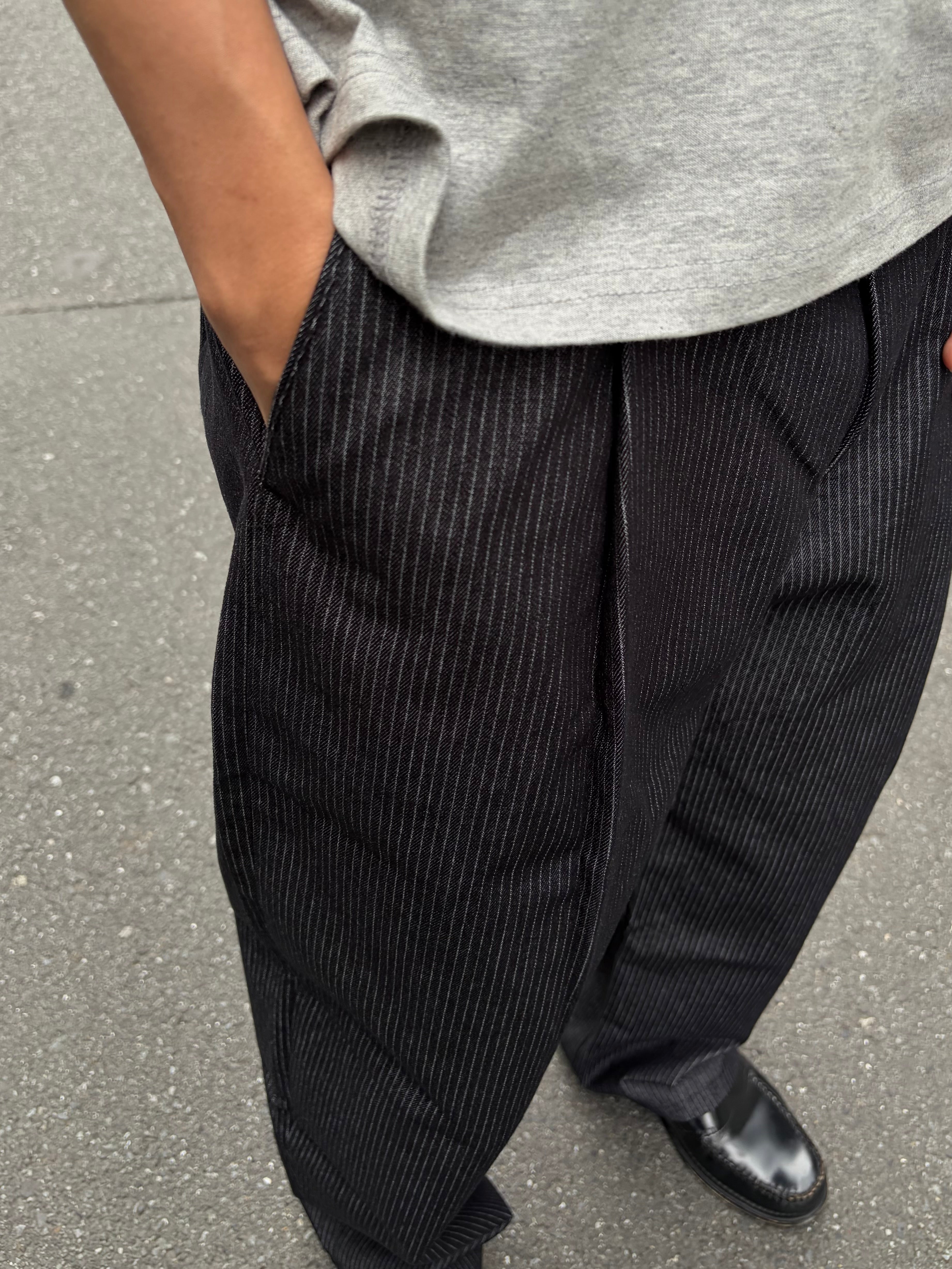 東京店WEB限定受注制【Chikashitsu +】stripe denim pants (2color)