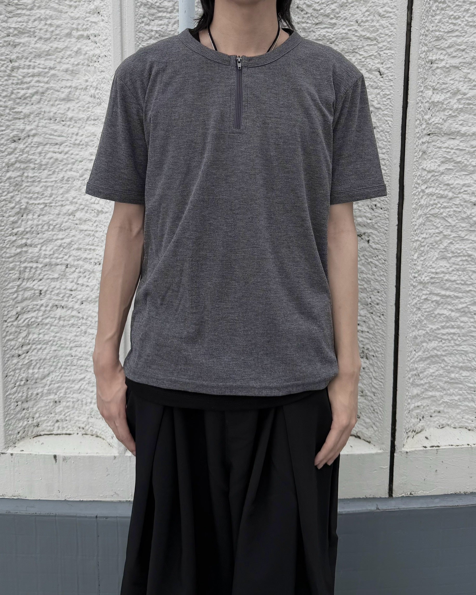 受注制【nmtc+】Half Zip-Up Slim Tee (3color)